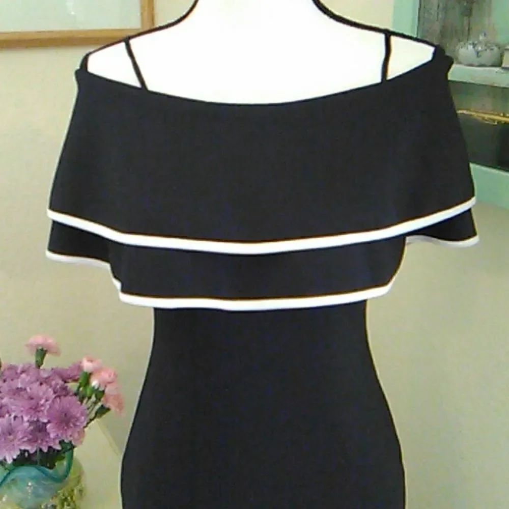 Sweet Storm Off Shoulder Evening Dress - Picture 2 of 13
